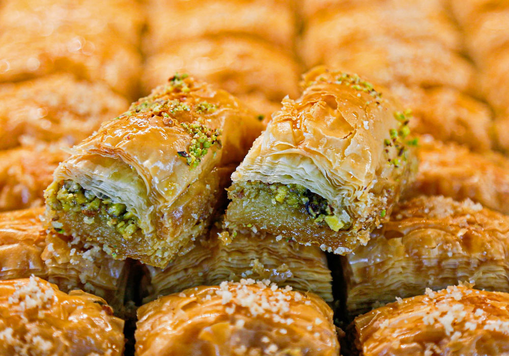 Baklavas. Unsplash, © Syed F Hashemi.