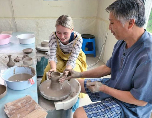 Cours de poterie, Icheon. © GetYourGuide.