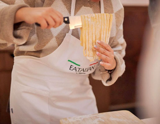 Cours de cuisine sur les pâtes, Rome. © GetYourGuide.